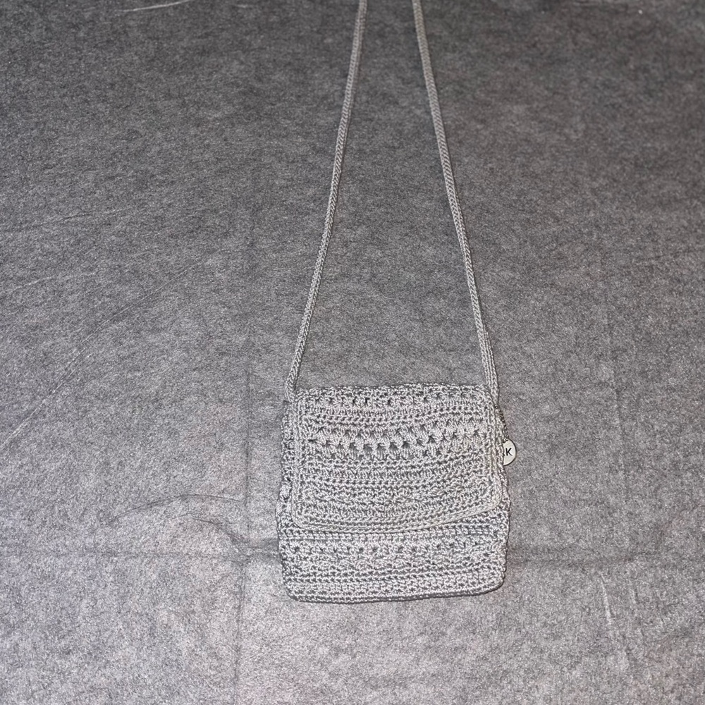 The Sak Crochet Knit Shoulder Bag Purse Gray Zip Hand Made Boho Y2K‎